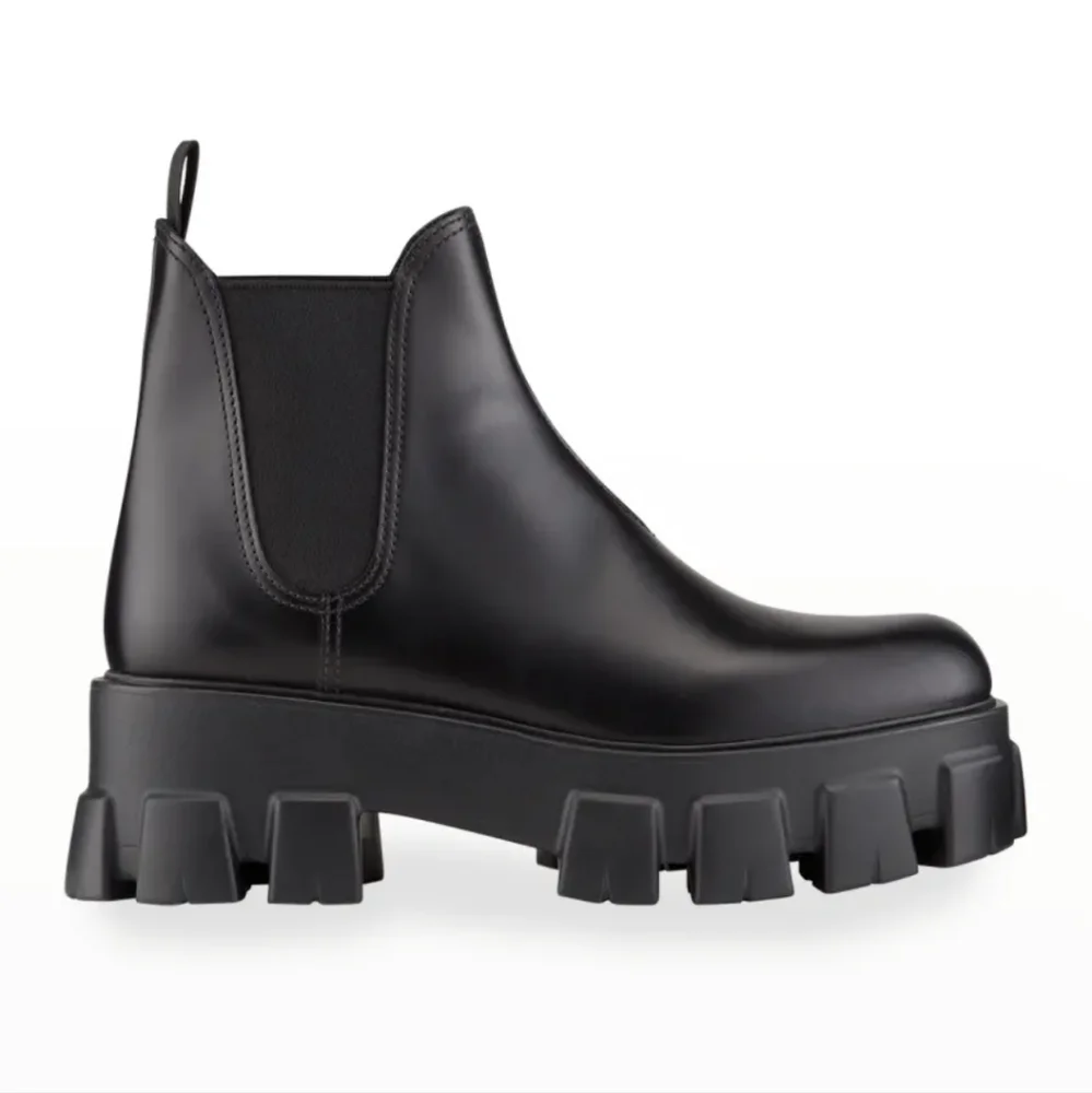 Prada Black Leather Chunky Lug-Sole Chelsea Ankle Boots - Picture 10 of 10